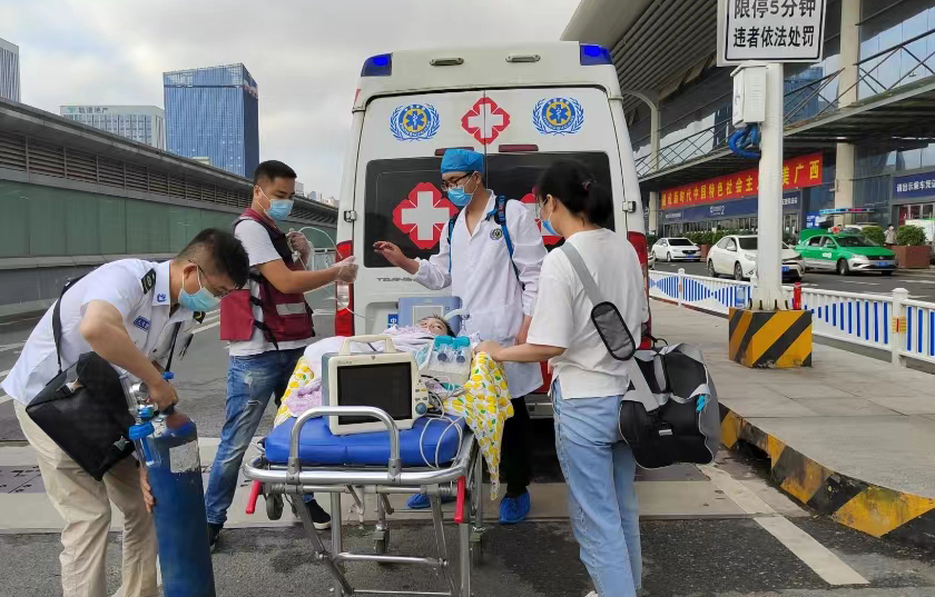 铁力县救护车出租公司